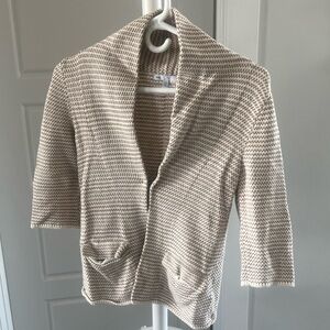 Gap Striped Beige and White cardigan